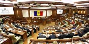 DECLARAȚIE // „Astăzi este o zi NEAGRĂ pentru R. Moldova. Prejudiciile sunt greu de evaluat. Dar sigur sunt mai mari decât efectele fraudei bancare”