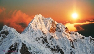 Cei mai frumoși 10 munți din lume