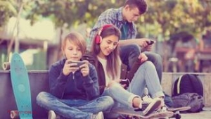 Scandal MONSTRU pentru Apple după ce a fost acuzat că DISTRUGE mintea copiilor