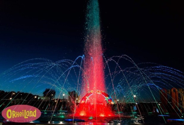 FOTO // „OrheiLand-ul” de noapte – o ATRACȚIE „de milioane”. Astăzi și mâine, complexul din Orhei va găzdui două megaconcerte. Programul pregătit de organizatori