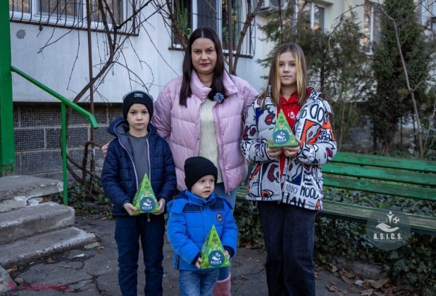 VIDEO, FOTO // A.S.I.C.S. și-a asumat rolul de Moș Crăciun pentru 10 000 de copii din R. Moldova. Mesagerii Campania „Magie de Crăciun III” ajung la copiii care trimit Asociației un desen despre sărbătorile de iarnă.