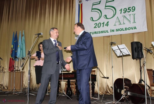 Medalie pentru un ministru