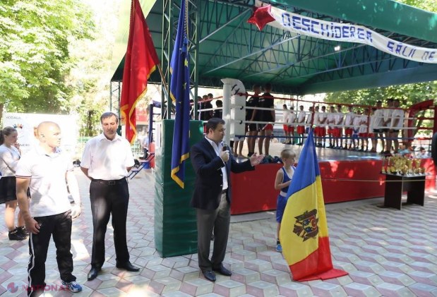 FOTO // La Hâncești a fost inaugurată o sală modernă pentru sportivii care practică boxul și K-1