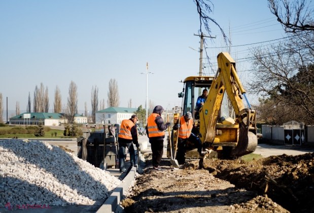 FOTO // Ilan Șor continuă modernizarea totală a drumurilor din Orhei: „Cum am și spus, îmi doresc ca orheienii să meargă pe drumuri bune și asfaltate”