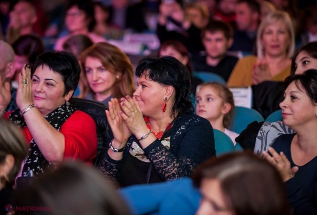 FOTO // „Concertul organizat de Partidul „ȘOR” la Torino a adunat sute de moldoveni din diasporă”