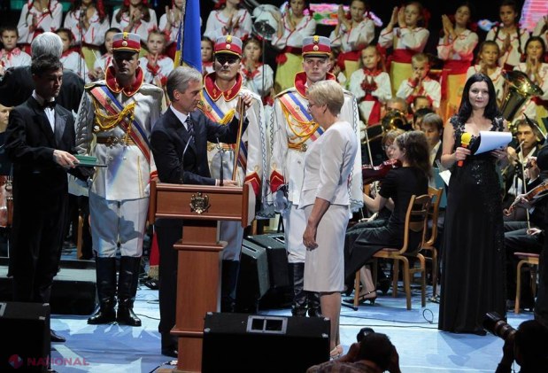 FOTO // Premiile Naționale au ajuns la laureați