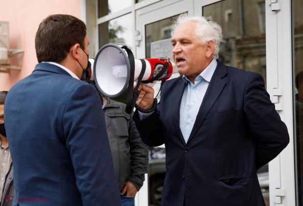 VIDEO, FOTO // Ample ACȚIUNI DE PROTEST în toate raioanele R. Moldova. Cetățenii R. Moldova, susținuți de Partidul „ȘOR”, i-au cerut lui Dodon să demisioneze: „Guvernare este mai periculoasă decât COVID-19”