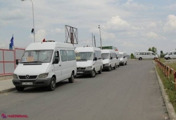 UTIL // Primăria capitalei a MODIFICAT itinerarul rutelor de microbuz. VEZI pe unde vor circula acum acestea 