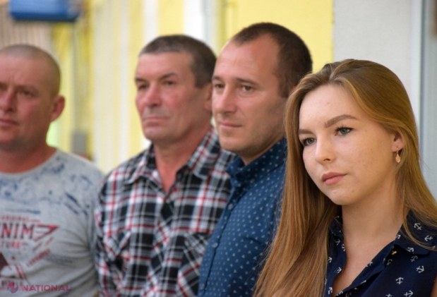 FOTO // Gimnaziul din satul Sămănanca, RENOVAT capital, la inițiativa echipei lui Ilan Șor. Odată cu darea în exploatare a unui nou BLOC de studii, elevii nu vor mai fi nevoiți să învețe în două schimburi: „Demult am așteptat această SCHIMBARE”