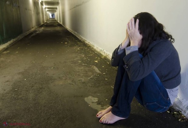 Fetiţă de 11 ani, violată de fratele vitreg