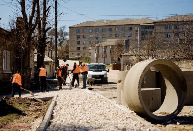 FOTO // Ilan Șor continuă modernizarea totală a drumurilor din Orhei: „Cum am și spus, îmi doresc ca orheienii să meargă pe drumuri bune și asfaltate”