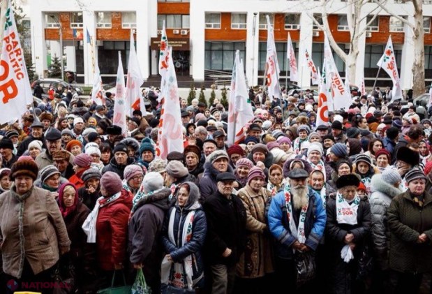 FOTO, DOC // Partidul „ȘOR” a depus actele pentru înscrierea în cursa electorală. Ilan Șor, în fața mulțimii: „Deschidem o pagină nouă în istoria politică din Moldova”