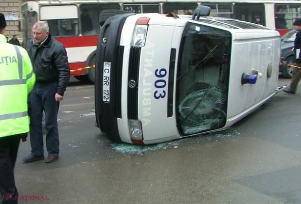 Chișinău // Încă un copil de trei ani a căzut de la etaj