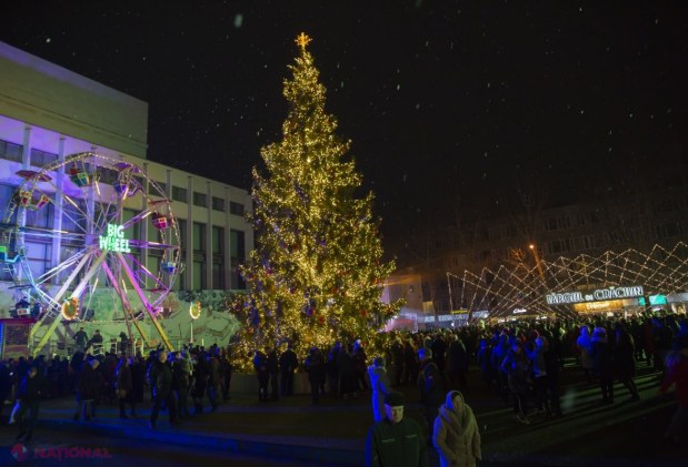 VIDEO, FOTO // REVELION cu focuri de ARTIFICII spectaculoase la Târgul de Crăciun. Cei prezenți au asistat la un concert susținut de „Gândul Mâței”, „Brio Sonores”, „Noroc” și Vali Boghean Band