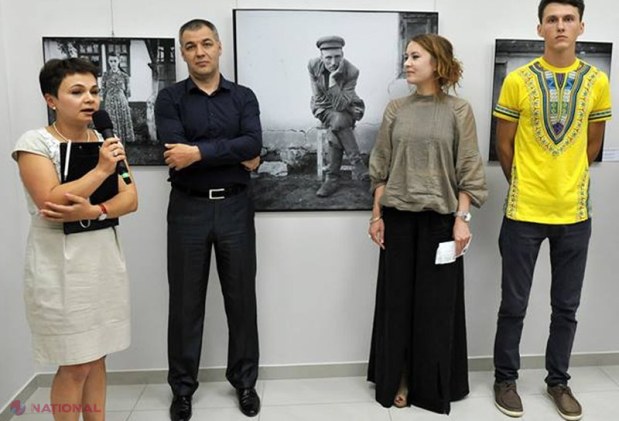 „Comoara” găsită de un tânăr regizor într-o casă părăsită dintr-un sat din R. Moldova, expusă la Muzeul Național de Arte 
