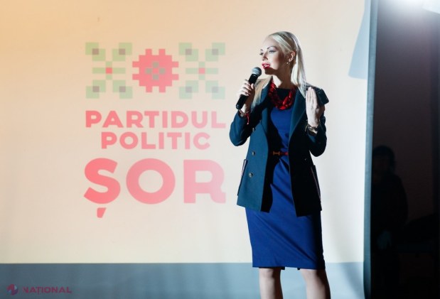 FOTO // Echipa Partidului „ȘOR” a aprins lumina pe străzile satului Tabăra, din raionul Orhei