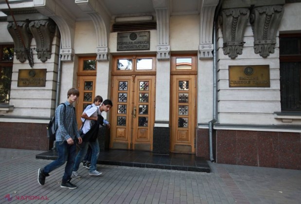Încă un judecător cu probleme încearcă să plece onorabil la pensie