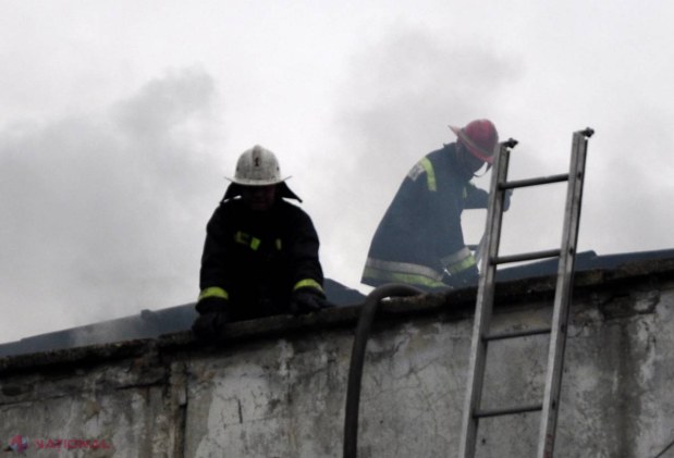 Incendiu pe strada Alecu Russo! Au intervenit nouă autospeciale
