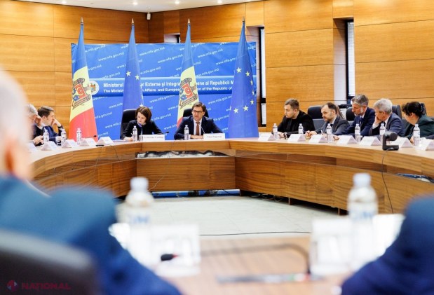 Cea de-a treia ediție a Platformei de sprijin pentru R. Moldova, desfășurată la Paris. Nicu Popescu s-a întâlnit cu ambasadorii UE acreditați la Chișinău: „Sprijin pentru a ne ajuta să facem față situației dramatice create de războiul Rusiei”