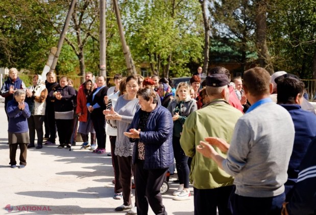 FOTO // Partidul „ȘOR” a demarat lucrările de ILUMINARE stradală în al treilea sat din circumscripțiile în care candidații săi au învins la parlamentare