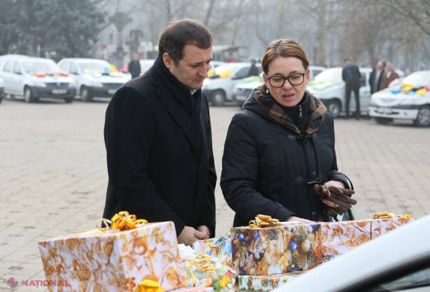 SURPRIZE pe final de an pentru copiii talentați din R. Moldova
