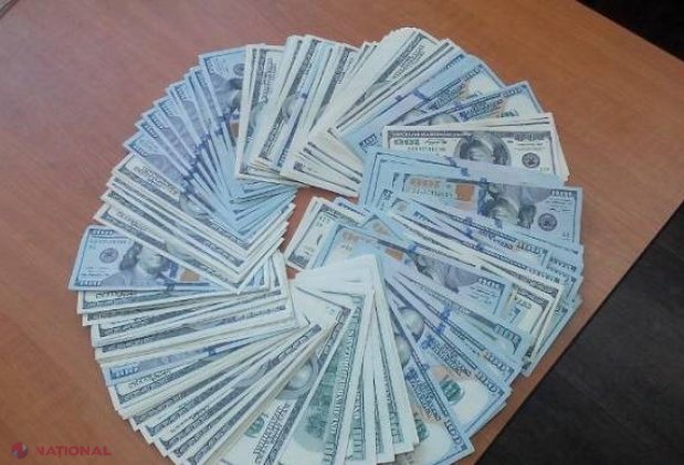Un cetățean al Federației Ruse s-a pornit în România cu bagajul TICSIT cu bani. Zeci de MII de dolari în bancnote de 100