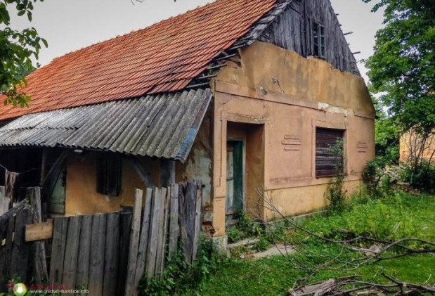 Cum arată satul-FANTOMĂ al Banatului? Unde au dispărut toţi locuitorii