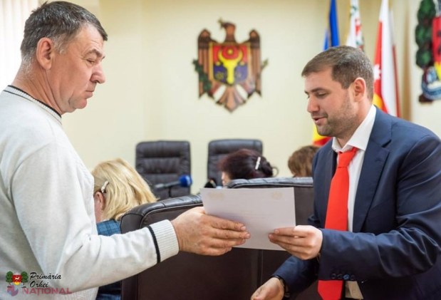 VIDEO , FOTO // Ilan Șor a oferit ÎNDEMNIZAȚII pentru alte 16 familii revenite la Orhei: „Vom insista ca programul să fie aprobat la nivel de Lege în Parlament”