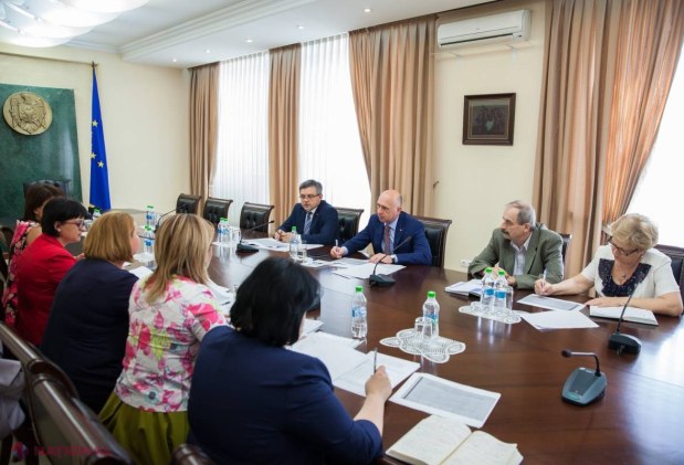 Ce se va întâmpla cu PENSIILE moldovenilor și cum vor fi calculate acestea de la 1 ianuarie 2017