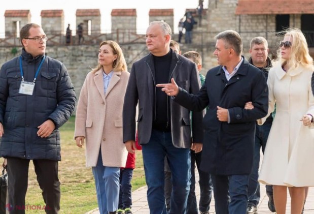 FOTO // Președintele Dodon și-a dus familia în Transnistria pentru a marca alături de Krasnoselski și soția sa sărbătoarea de stat a Federației Ruse – „Ziua Unirii Naționale”
