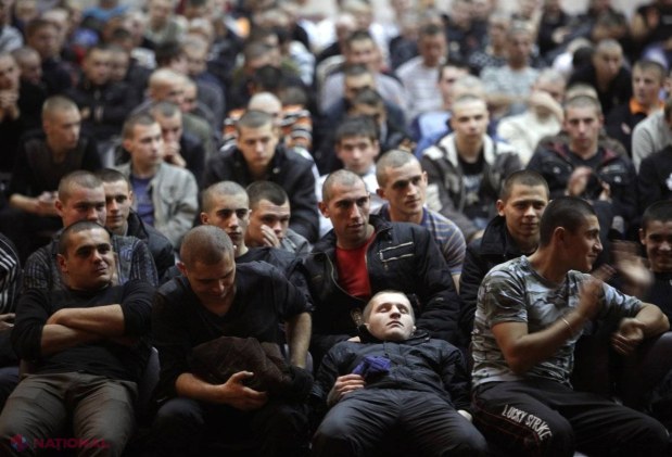 N-o să vă vină să credeţi cum îşi antrenează ruşii soldaţii. Povestea incredibilă a unui recrut în „armata roşie”