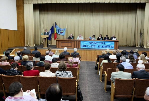 Salarii MAI MARI pentru profesori și educatori