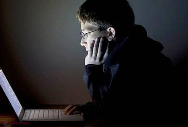 Rețelele de socializare, PERICULOASE pentru copii. Un tânăr suspectat de pornografie infantilă, REȚINUT la Florești