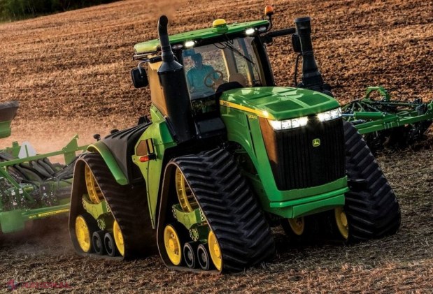 Este, probabil, CEL MAI SCUMP tractor din lume. Doar cei mai bogați fermieri și-l pot permite, dar are o productivitate ...