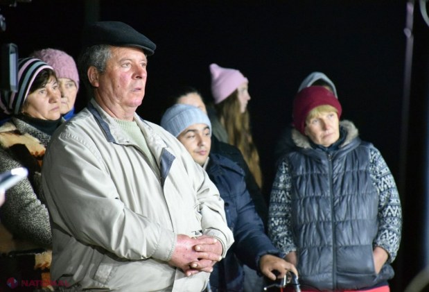 FOTO // Comuna Donici din raionul Orhei a fost complet iluminată de echipa Partidului „ȘOR”: „Îmi place ce se întâmplă în localitatea noastră în ultimii ani. Mergem spre bine și asta ne bucură”