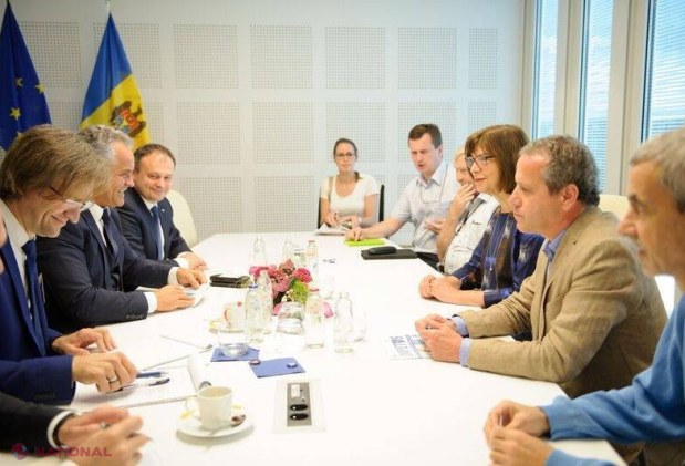 Plahotniuc a vorbit la Bruxelles despre DIFICULTĂȚILE în relația cu Rusia și „necesitatea păstrării unei guvernări proeuropene și după alegerile din 2018”