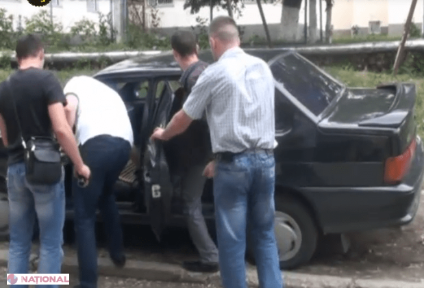 A omorât o femeie și a locuit cu cadavrul acesteia patru zile 