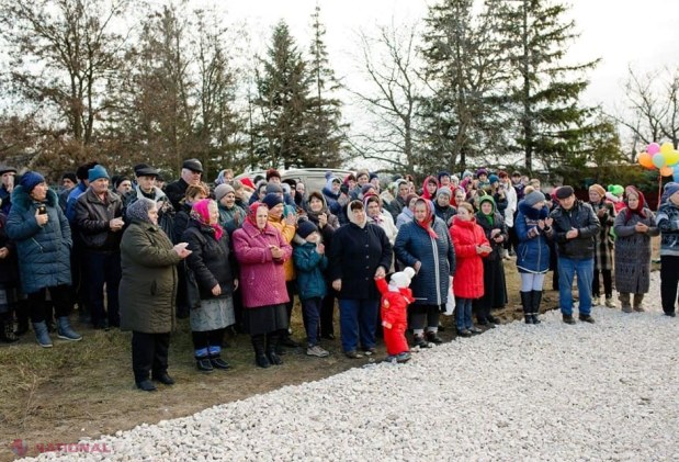 FOTO // Premieră pentru comuna Jora de Mijloc. Este prima localitate rurală unde a fost inaugurată o Farmacie Socială. Prețurile la medicamente sunt cu 40% mai mici