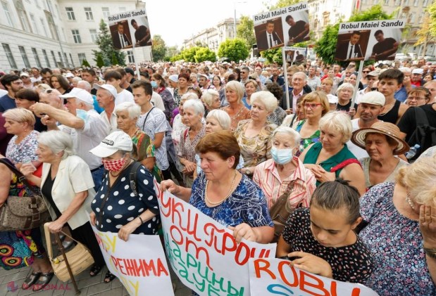 Un nou protest în fața Procuraturii Generale. Cei prezenți au cerut ELIBERAREA deputatului Partidului „ȘOR”, Marina Tauber