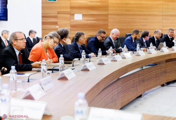 Cea de-a treia ediție a Platformei de sprijin pentru R. Moldova, desfășurată la Paris. Nicu Popescu s-a întâlnit cu ambasadorii UE acreditați la Chișinău: „Sprijin pentru a ne ajuta să facem față situației dramatice create de războiul Rusiei”