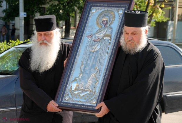 Icoană făcătoare de MINUNI de pe Muntele Athos, adusă la Mănăstire Ciuflea din Chişinău