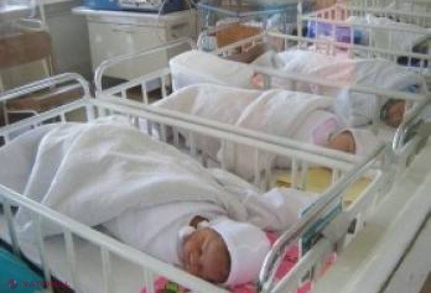 Mamele vor primi indemnizații MAI MARI la naștere
