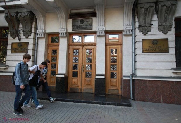 NESIMȚIRE // Salarii MAI DECENTE pentru judecători. Cu ce propuneri vin candidații la funcția de membru al CSM