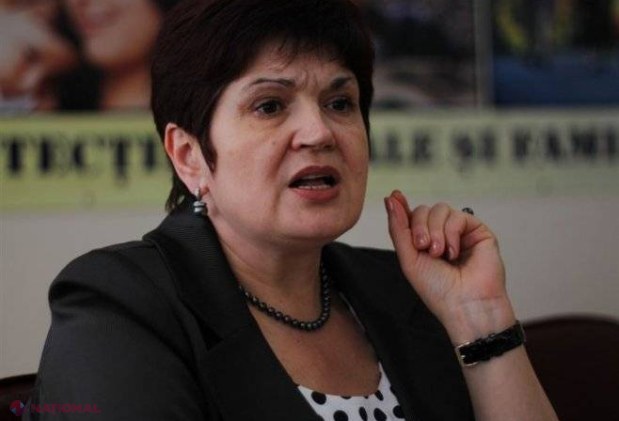 AUDIO // Valentina Buliga le îndeamnă pe mame să SPELE PELINCI