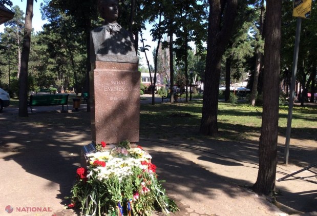 Cu flori, la Eminescu: 129 de la moartea „luceafărului poeziei românești”