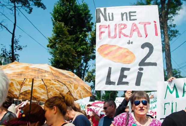„Jos mâinile de pe magazinele sociale”. Mii de oameni au protestat împotriva intenției PAS, PPDA și PLDM de a lichida magazinele sociale