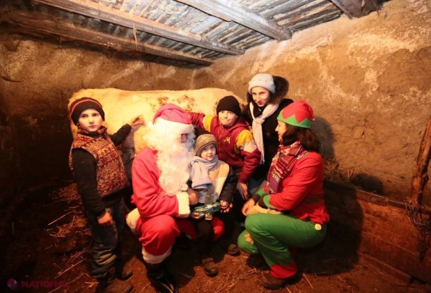 Vă mulțumim! Moș Crăciun a fost la Fântânița! Cu văcuță, alimente, haine, bani, televizor și frigider