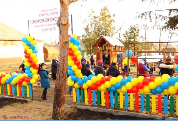 FOTO // Un nou teren de joacă a fost construit la inițiativa lui Ilan Șor, într-o localitate din sudul R. Moldova
