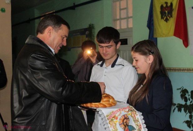 La ce le ÎNTRECE Leova pe toate celelalte raioane