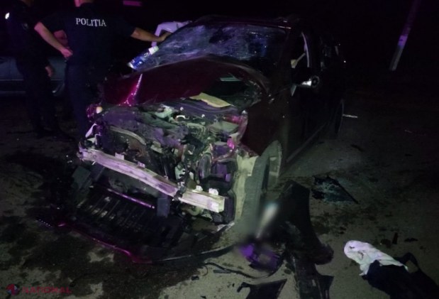 FOTO // Noapte albă la Drochia, după un ACCIDENT rutier cu implicarea a cinci automobile. Au avut de suferit și NOUĂ pietoni, care se aflau în preajma unui bar